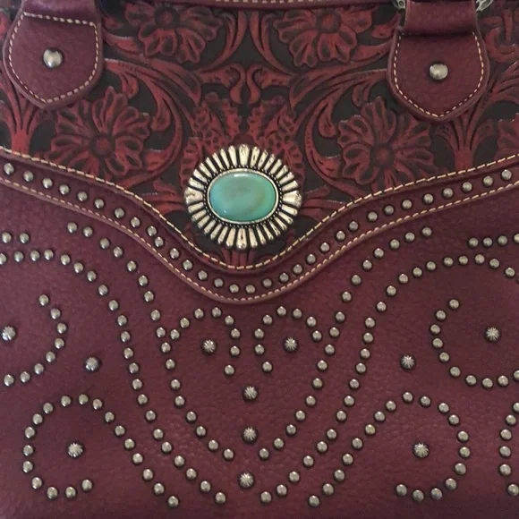 NWT Trinity Ranch Wedtern Tooled Studded Turquoise Shoulder Bag Merlot - Picture 15 of 16